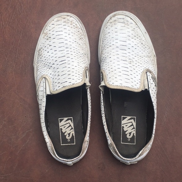 snakeskin vans womens